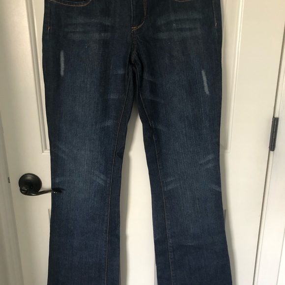 7 of All Man Kind dark demin flare jeans - Picture 8 of 9